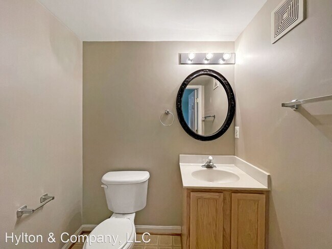 Foto del edificio - 3 br, 2.5 bath House - 15716 Palermo Terrace