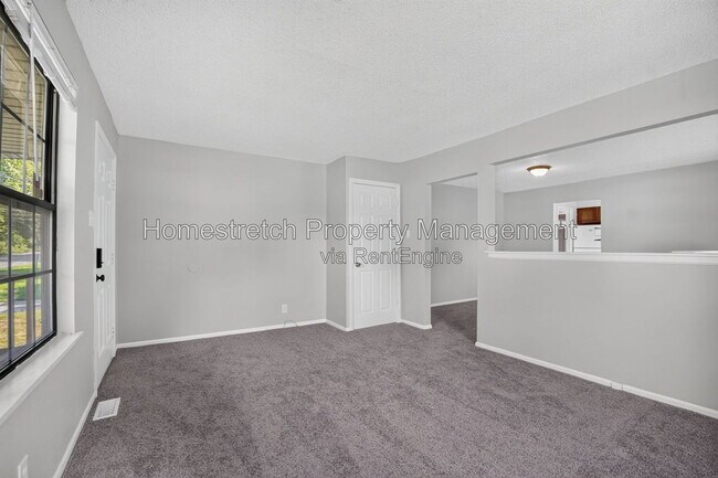 Foto del edificio - 10063 Northgate Dr