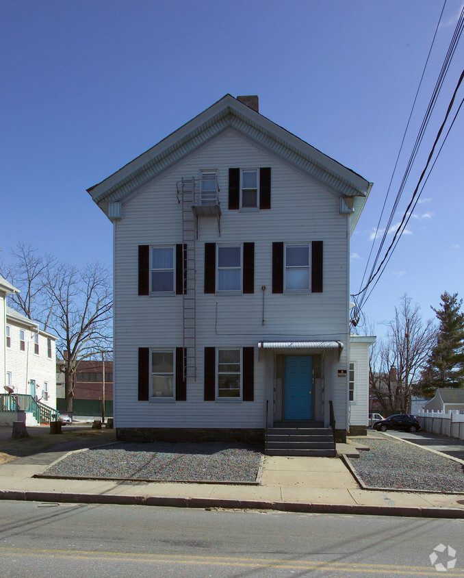 67 Washington St - Apartments in Taunton, MA | Apartments.com