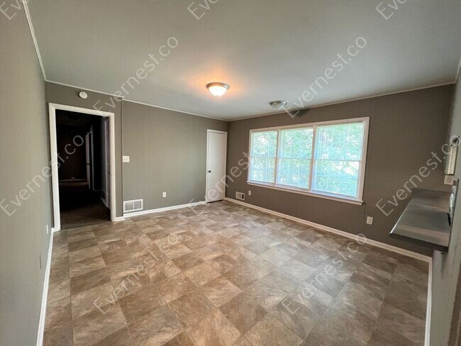 Foto del edificio - 416 Lance Ln