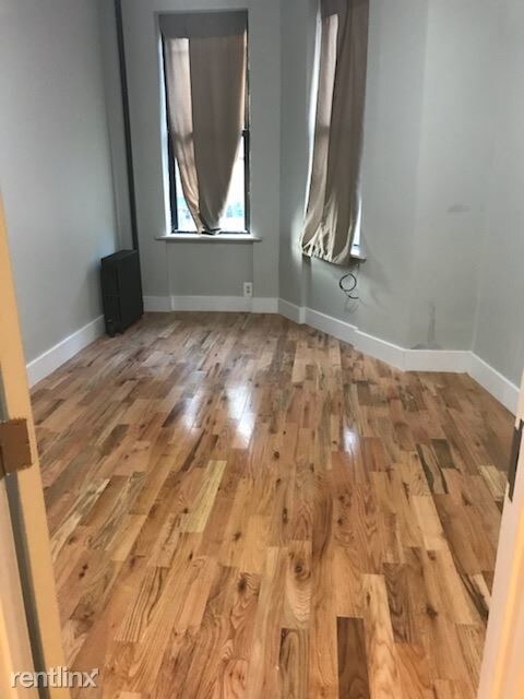 Foto del edificio - 386 Woodbine St