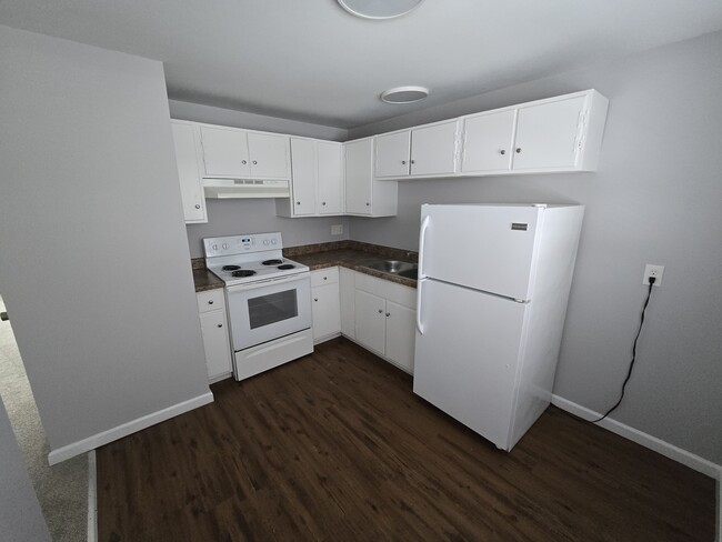 Building Photo - 4500 Dewey
