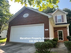 Building Photo - 4800 Mystic Oak Dr