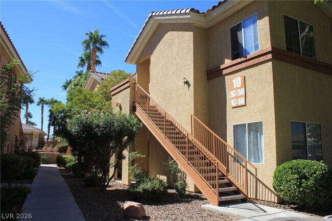 Foto del edificio - 1050 E Cactus Ave