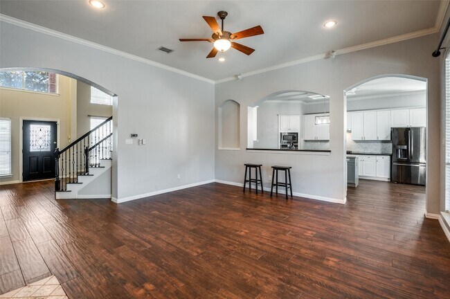 Foto del edificio - 8117 Halliford Dr