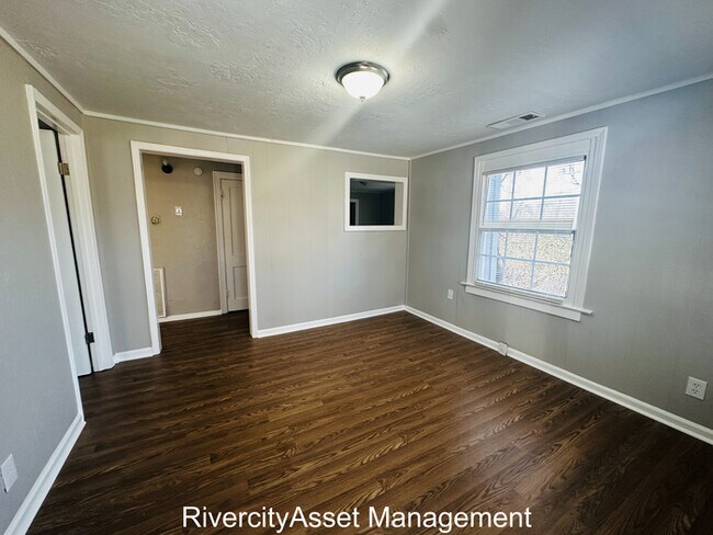 Building Photo - Cute Home In Frayser, SEction 8 Welcomed !!!!!!