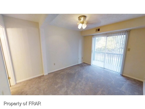 Foto del edificio - 3634 Fayetteville Rd