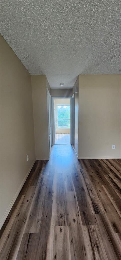 Foto del edificio - 1804 Greenhill Dr