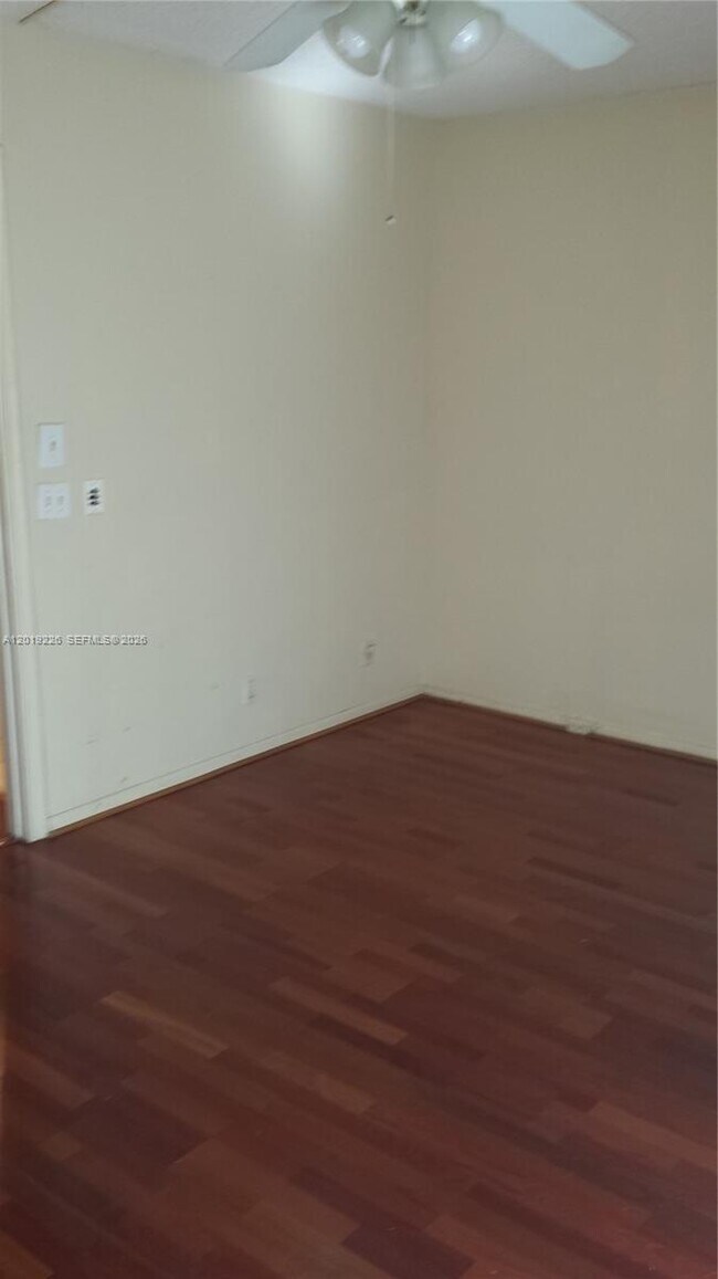 Foto del edificio - 151 SW 134th Way