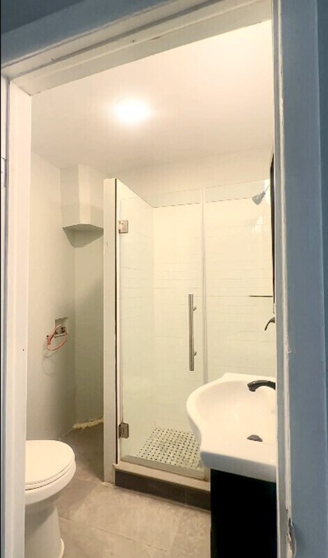 Foto del edificio - 1702 Wagner Ave