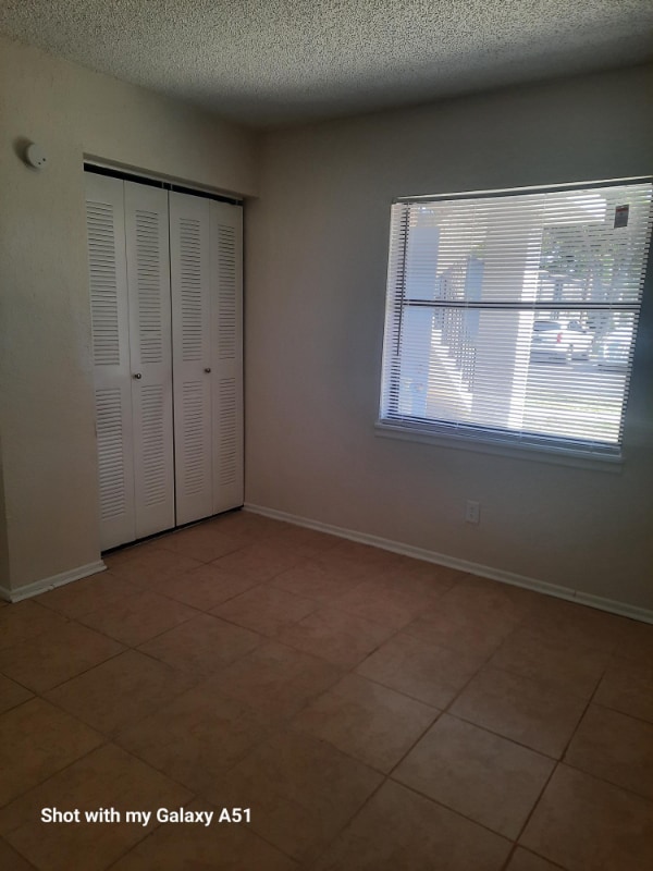 Foto del edificio - 6440 62nd Ave N