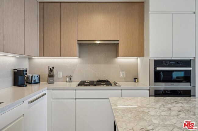 Foto del edificio - 877 Francisco St