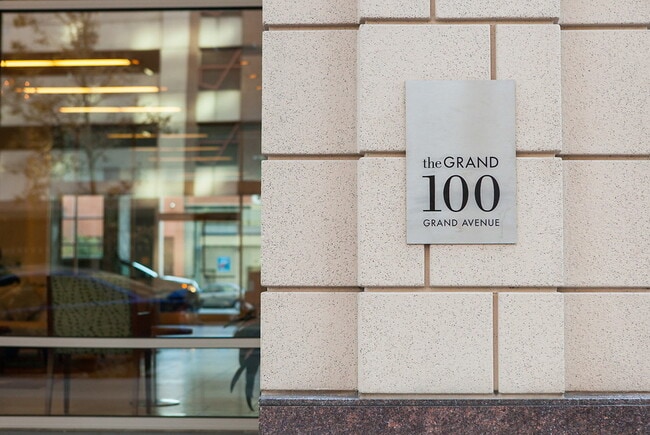 The Grand Apartments Oakland, CA