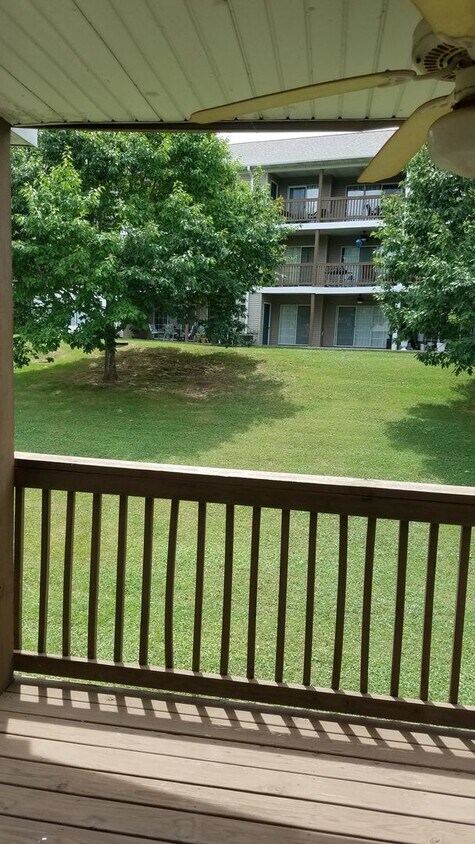 Primary Photo - 2 Bedroom 2 Bath loft Apartment Branson