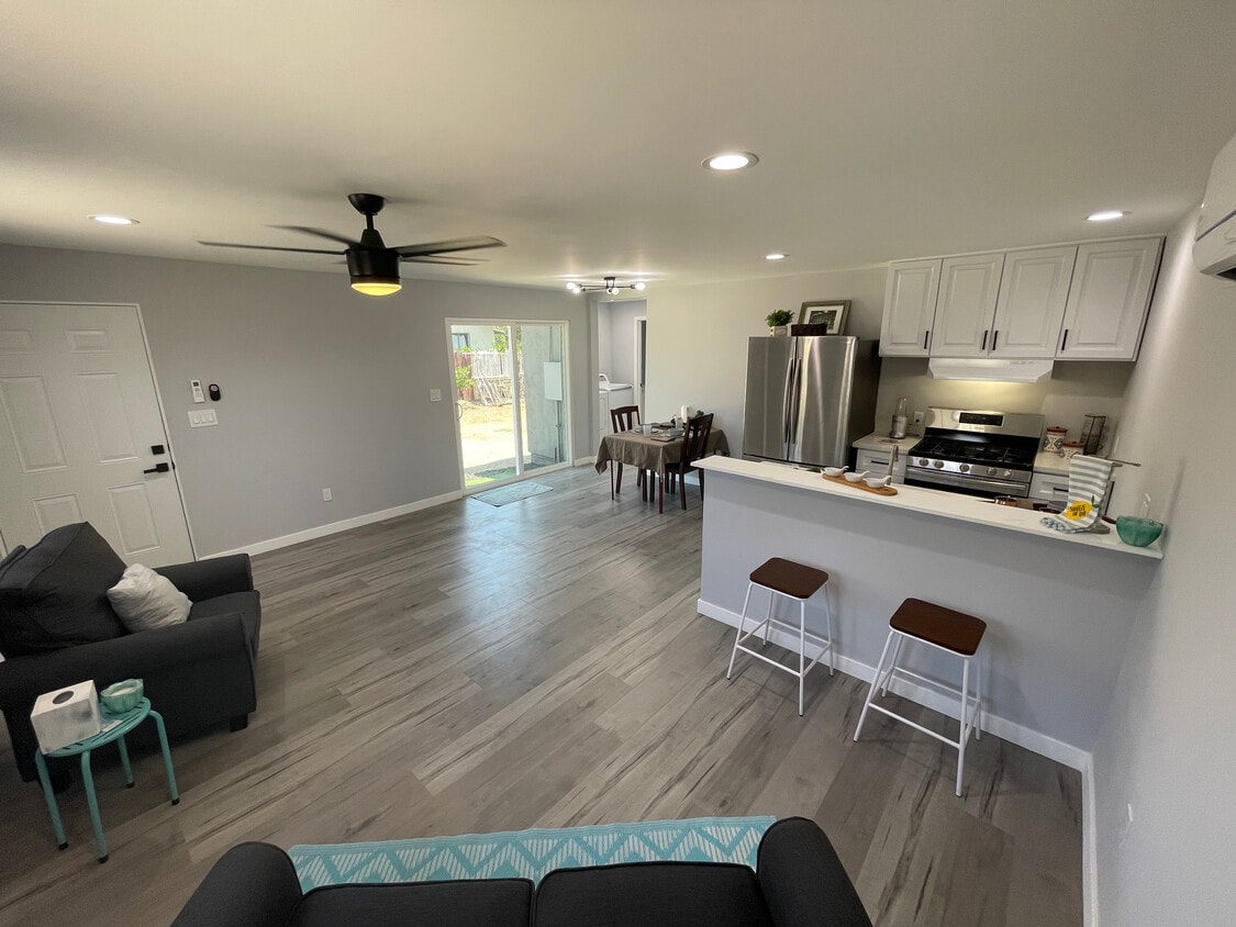 11112 Burton St, Sun Valley, CA 91352 House Rental in Sun Valley, CA