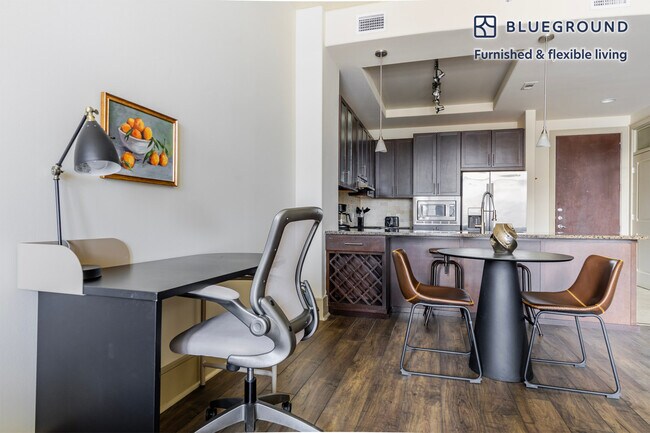 Foto del edificio - 101 Colorado St