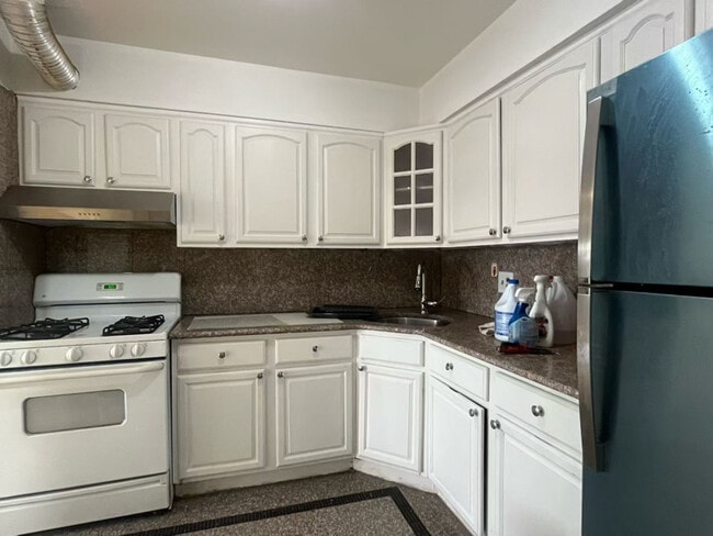 Photo - 134-30 57th Rd Townhome