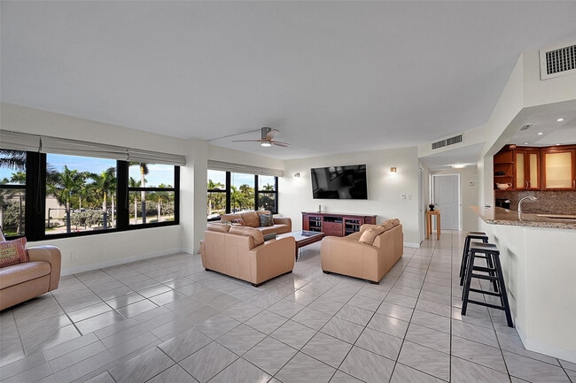 Foto del edificio - 3800 Galt Ocean Dr