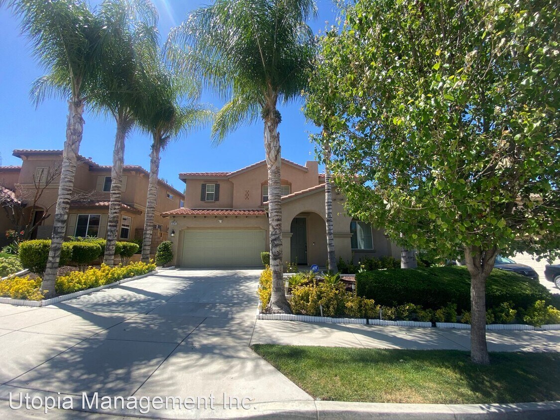 Primary Photo - 5 br, 3 bath House - 32341 Rock Rose Dr.
