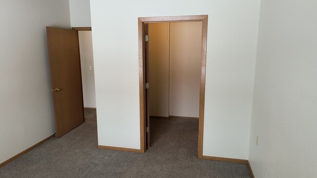 Foto del edificio - St. James Apartments