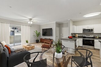 Cross Pointe Apartment Homes