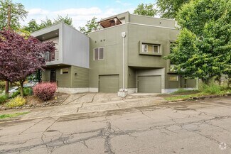 Building Photo - 941 N Cook St