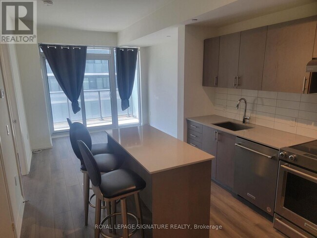 Photo du bâtiment - 9000-9000 Jane St