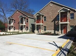 Building Photo - 5810 Stuebner Airline Rd