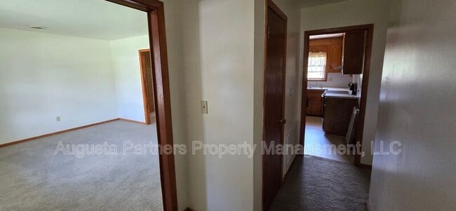 Building Photo - 2522 Georgetown Dr