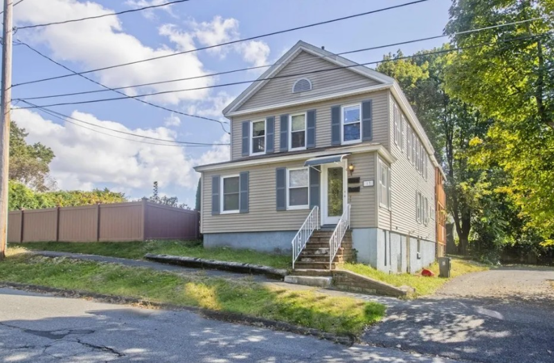 Primary Photo - 13 Smith St