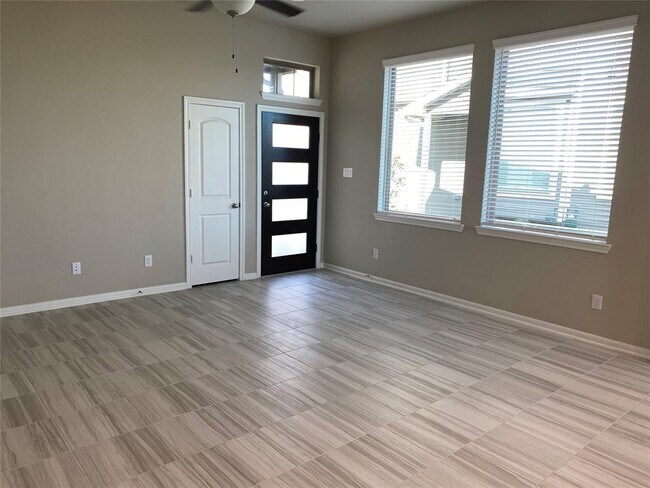 Building Photo - 5255 Prairie Terrace Ln