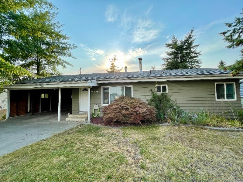 Foto principal - 737 Brent Dr