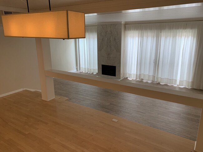 Dining/Living Room - 190 N Crescent Dr