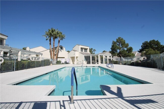 Foto del edificio - 2748 Lodestone Dr