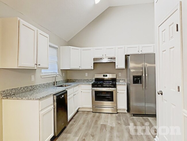 Building Photo - 4276 Ward Bluff Dr