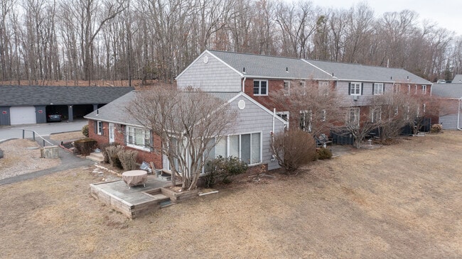 Building Photo - 86 Old Farms Ln