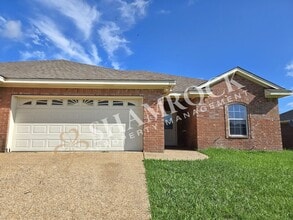 Building Photo - 3009 Palomino Trail