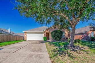 Building Photo - 2919 Texas Trail Ln