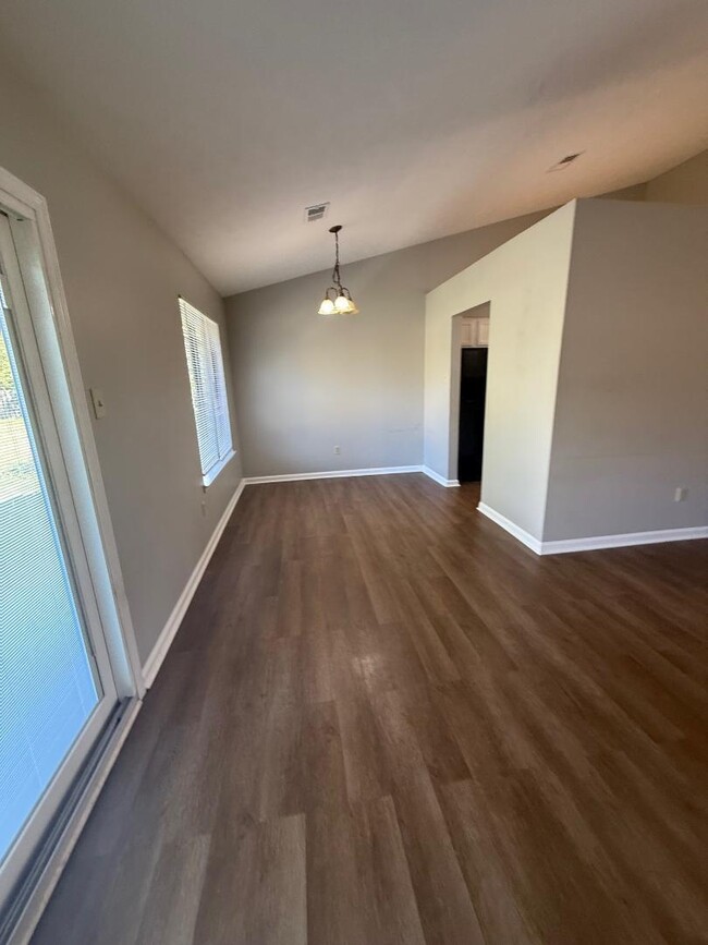 Building Photo - 1609 Claywood Ct