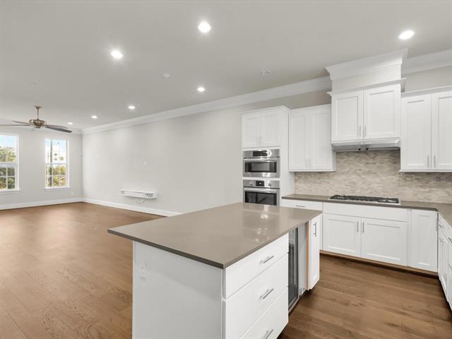 Building Photo - 7333 Valley View Ln