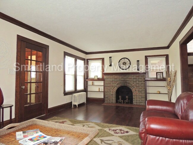 Foto del edificio - 305 E 194th St