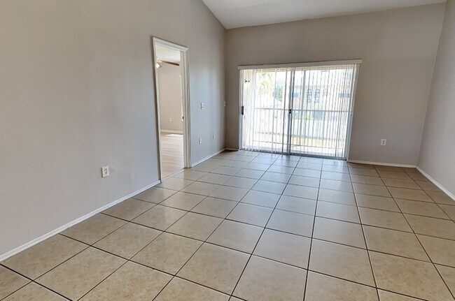 Building Photo - 13403 Fairway Glen Dr