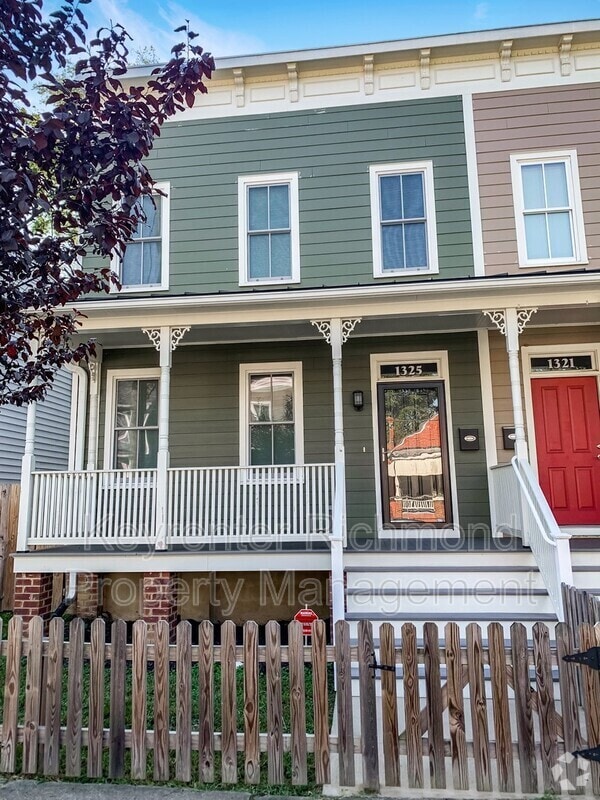 Building Photo - 1325 N 26th St
