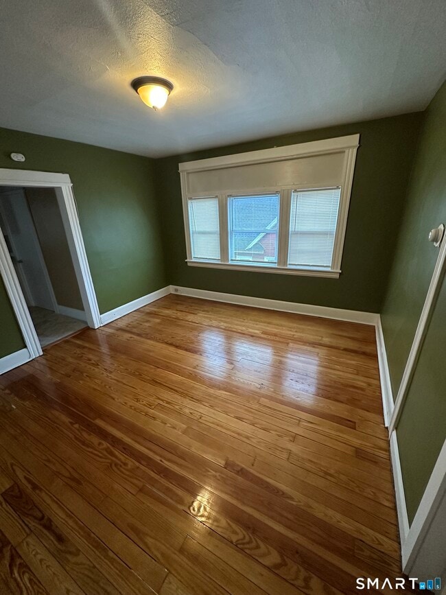 Foto del edificio - 205 French St