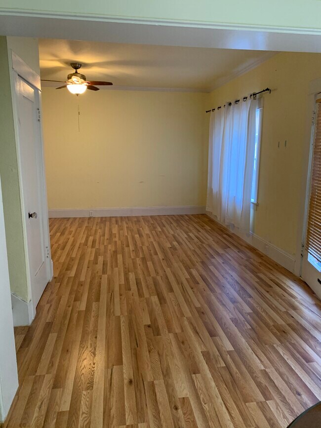 Building Photo - 1616 E Ocean Blvd