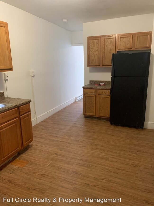 Building Photo - 2 br, 1 bath House - 622 N Fair Street
