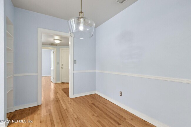 Foto del edificio - 1103 Cherry St