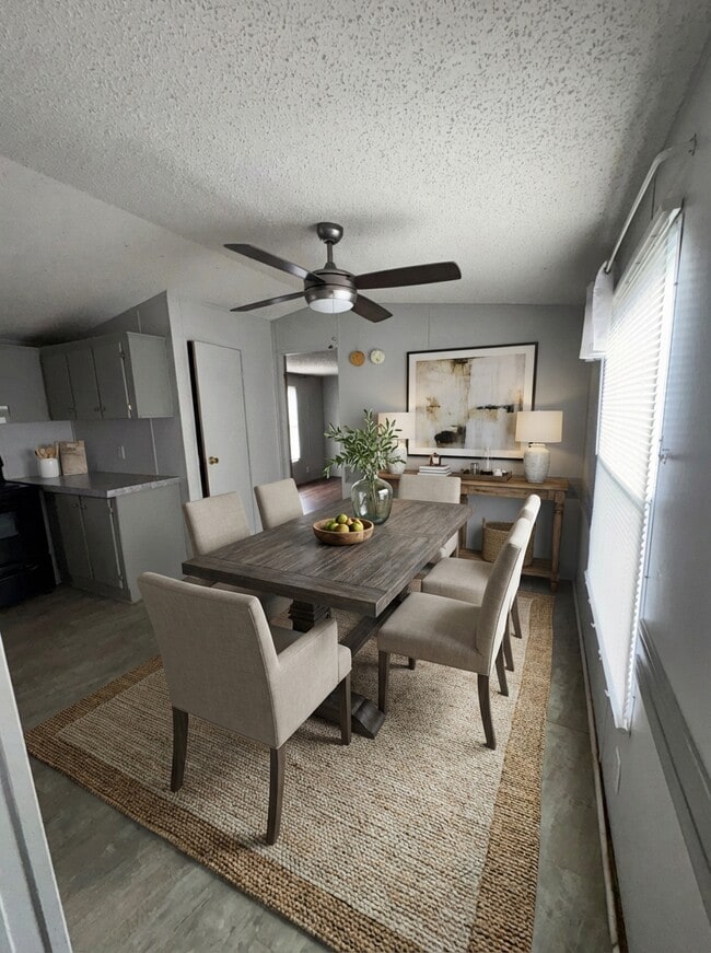 Building Photo - Rob-Inn Estates LLC