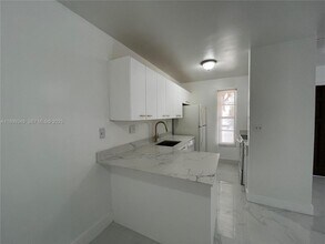 Building Photo - 7450 SW 153rd Pl