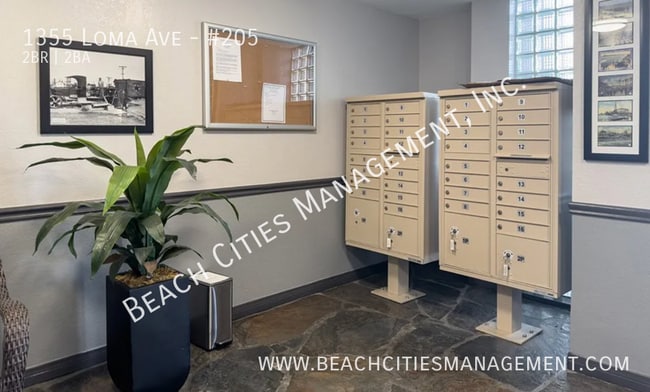 Building Photo - 1355 Loma Ave